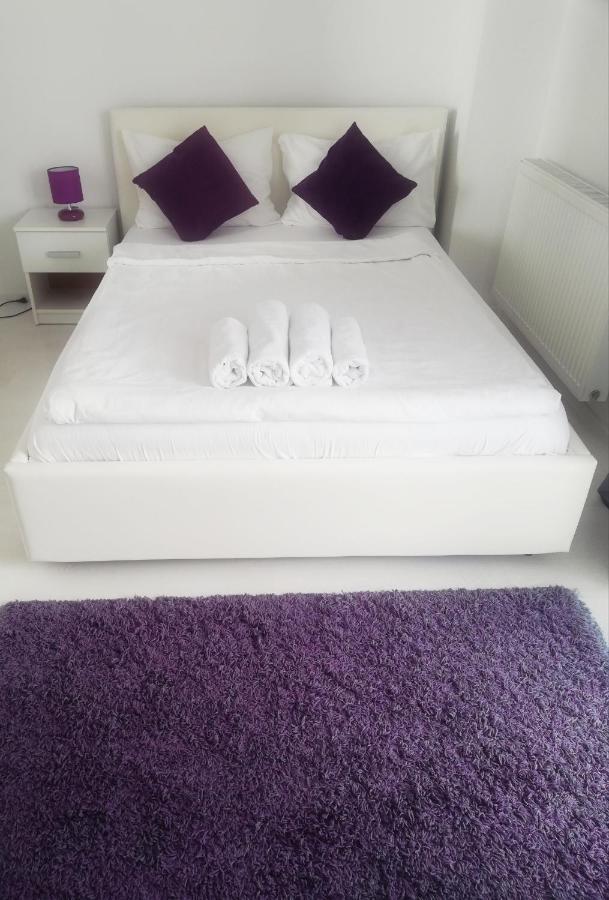 White Luxury Apartment Sibiu Exterior foto